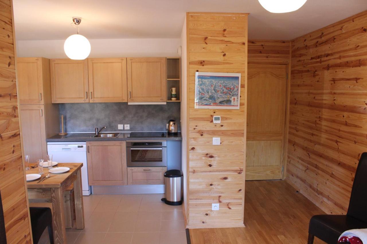 Lovely Spacious Apartment ลาปลาญ ภายนอก รูปภาพ
