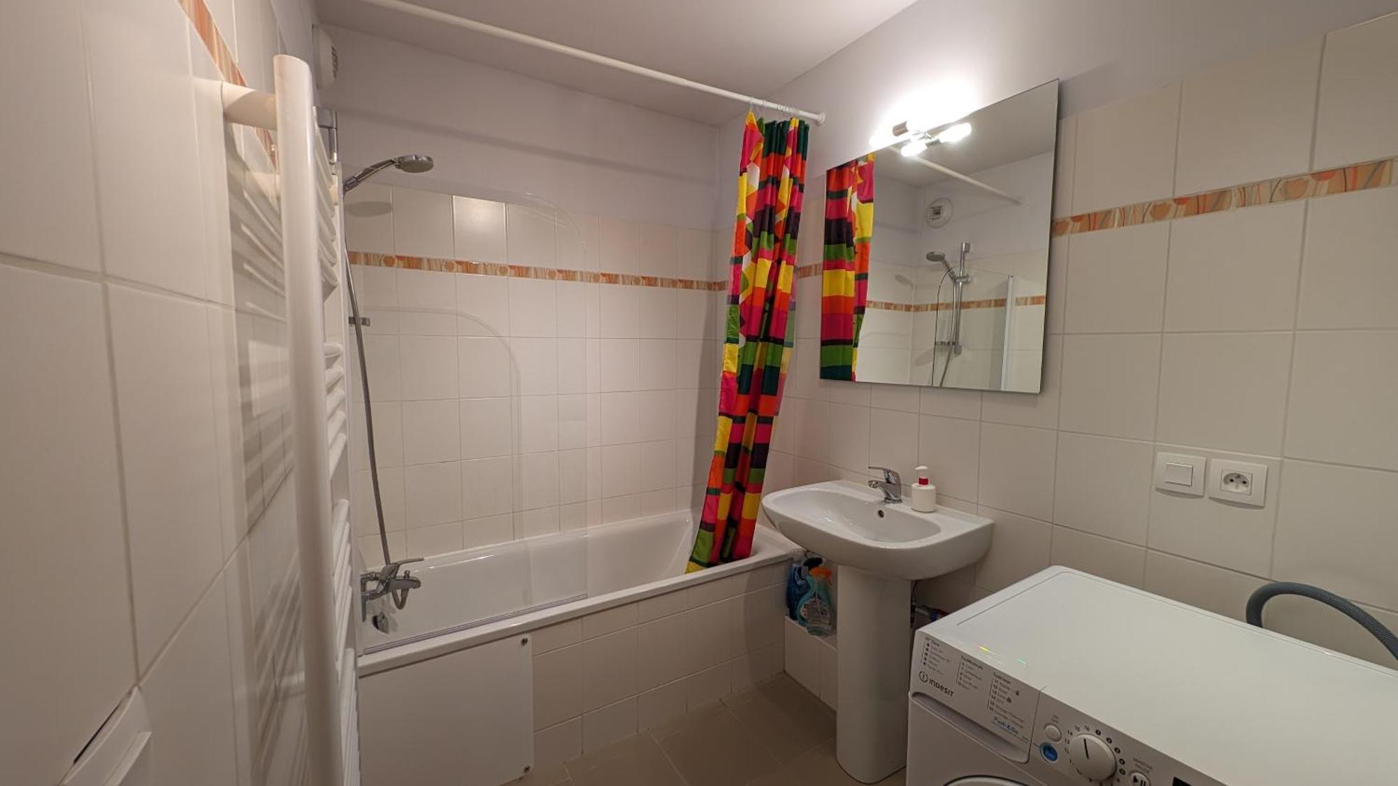 Lovely Spacious Apartment ลาปลาญ ภายนอก รูปภาพ